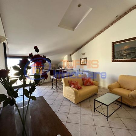 La Mansarda Di Via Galilei Daire Porto Torres Dış mekan fotoğraf